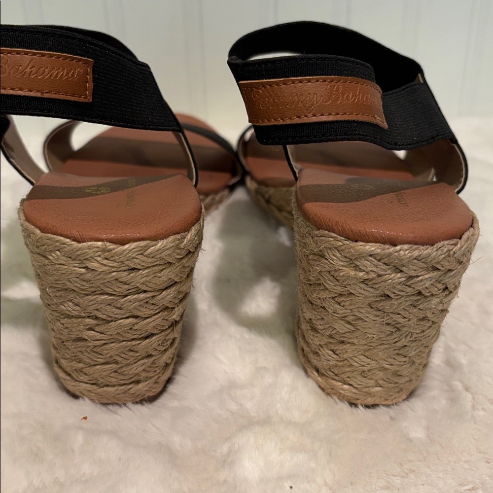 Tommy Bahama Black and Tan Wedge Sandals Size 10 - Picture 3 of 4